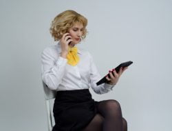 Kiat Sukses Pengusaha Muda, Menavigasi Tantangan dan Memanfaatkan Peluang