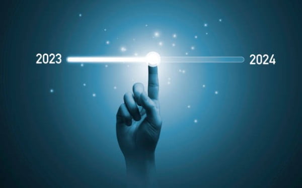 Tahun Baru 2024: Hening di Balik Meriahnya Pesta