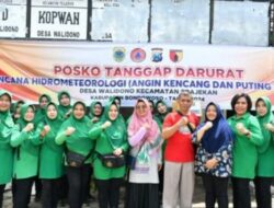Persit Kodim 0822 Bondowoso Salurkan Bantuan untuk Korban Angin Beliung