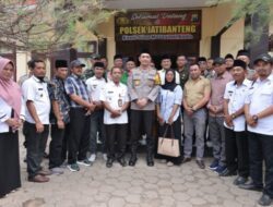 Kapolres Situbondo Jalin Silaturahmi Dengan Elemen Masyarakat Jatibanteng Untuk Ciptakan Pilkada Damai