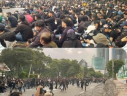 Surabaya Membara! Mahasiswa Bangkit Menolak Revisi UU TNI, Demokrasi Dipertaruhkan