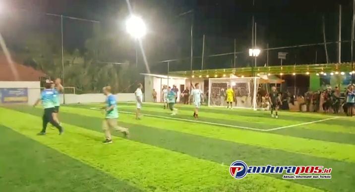 Dokumentasi Di Lapangan Sepakbola Milik Pak Imam Hidayat