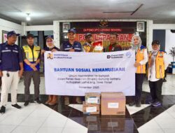 Respons Cepat PTPP: Pengungsi Semeru Terima Bantuan Kebutuhan Primer di Posko Pronojiwo