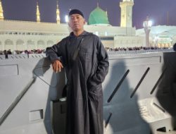 Ketika Ayat Jadi Alat Jualan: Kemurnian Agama Diklaim, Umat Dijadikan Konsumen Setia. 