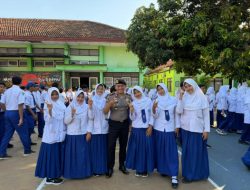 Edukasi Pelajar MAN 2 Situbondo, Polisi Ingatkan Bahaya Balap Liar, Bullying, hingga Kejahatan Siber