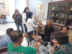 Eko Febriyanto Datangi DPRD Situbondo, Bawa LHP BPK dan Tantang Adu Data atas Polemik Tiga RSUD