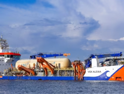 Bagaimana Proses Distribusi LNG ke Kawasan Industri?