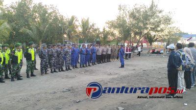 KSOP Kelas 1V Panarukan Mendukung kegiatan Sholawat Burdah tengah Laut di pantai kedai Siring Desa Jangkar
